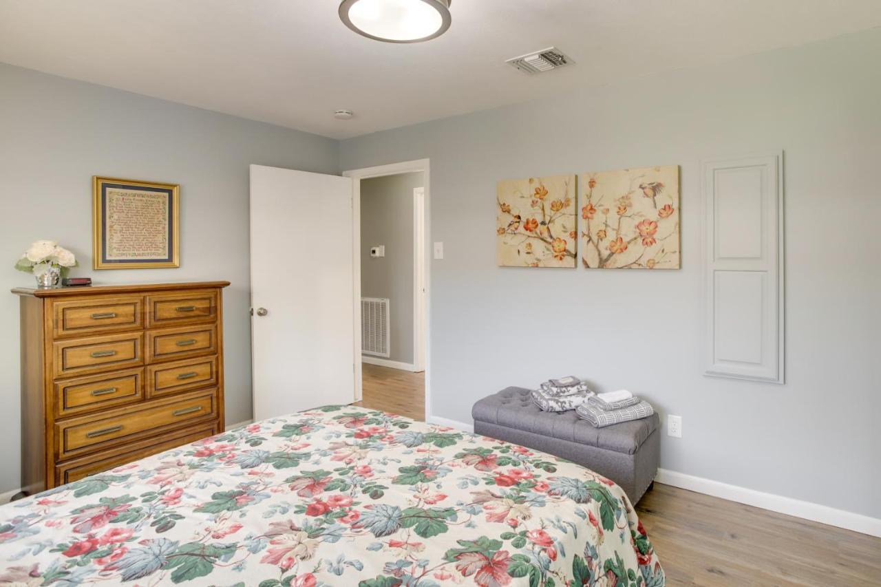 Cozy Shenandoah Home Less Than 2 Mi To The Woodlands Mall! Kültér fotó