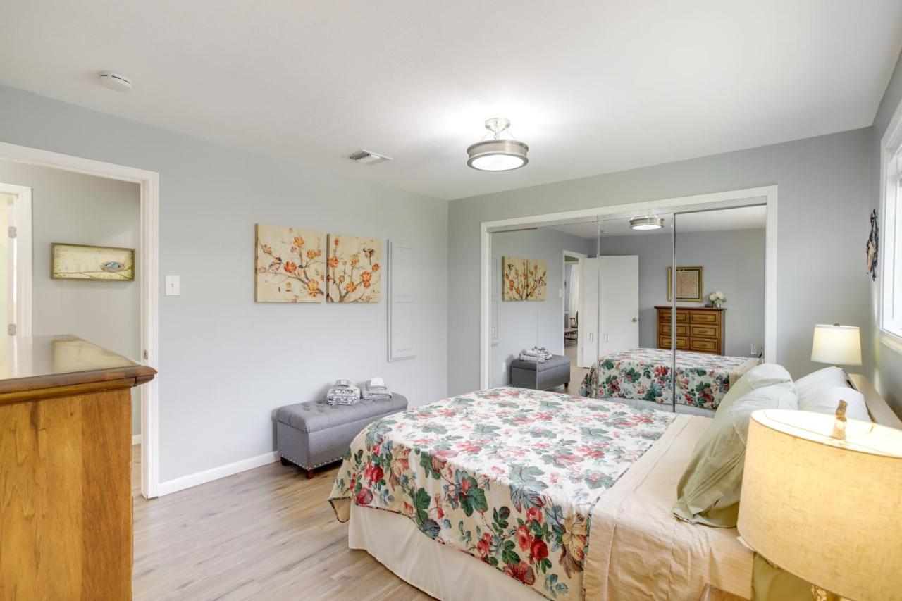 Cozy Shenandoah Home Less Than 2 Mi To The Woodlands Mall! Kültér fotó